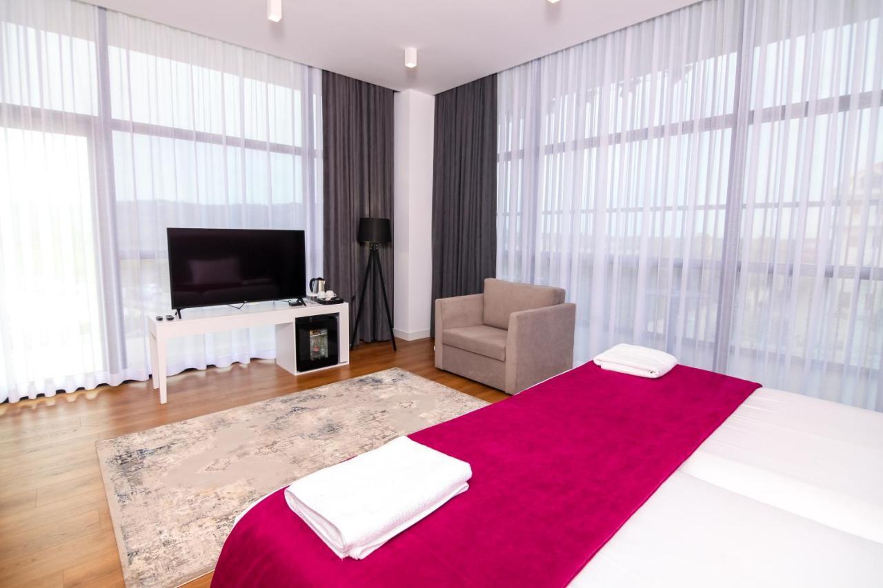 N Hotel By Noshi Rinas Екстер'єр фото